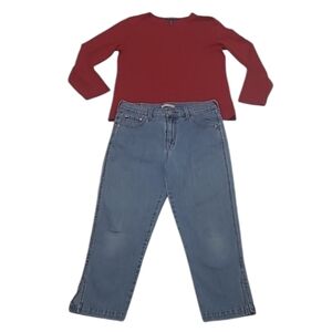 Levi's Capri Denim Jeans High Waist Rise Mid Washed Accent Stitching Worn Look